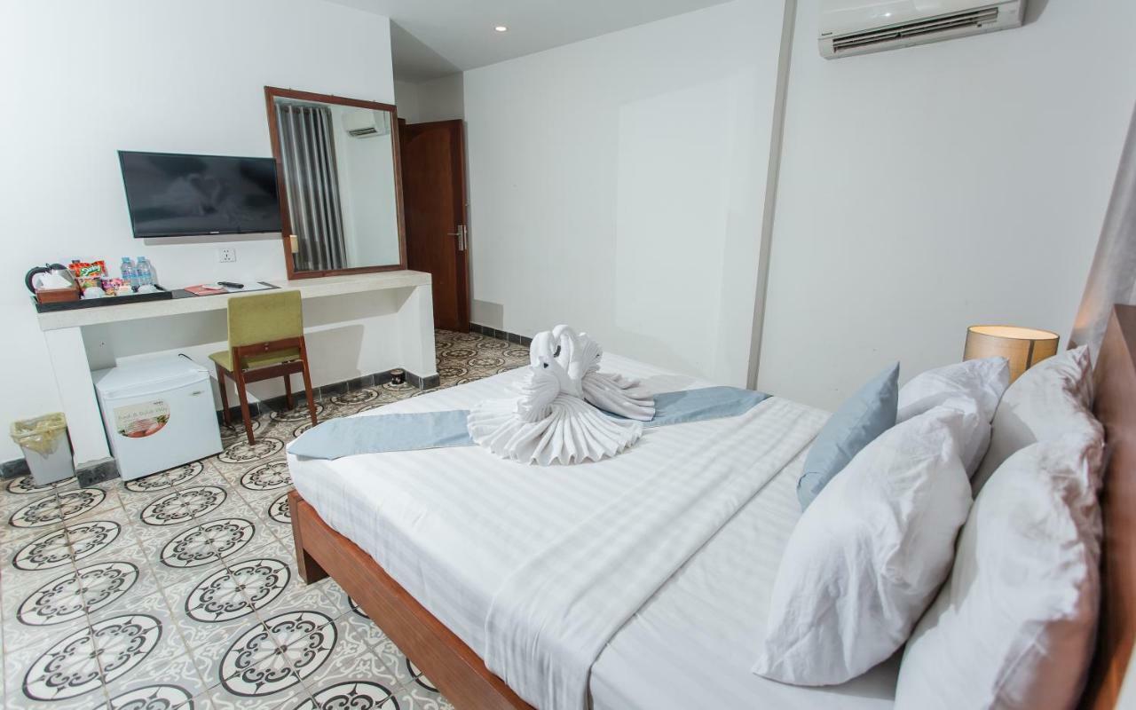 Home Chic Hotel Phnom Penh Esterno foto