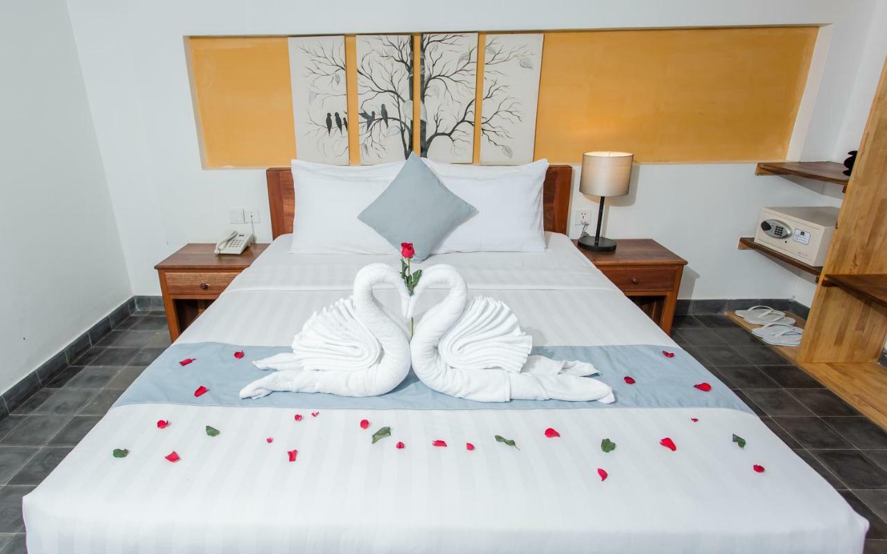 Home Chic Hotel Phnom Penh Esterno foto